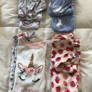 4 - GAP girls pajamas size 5T
